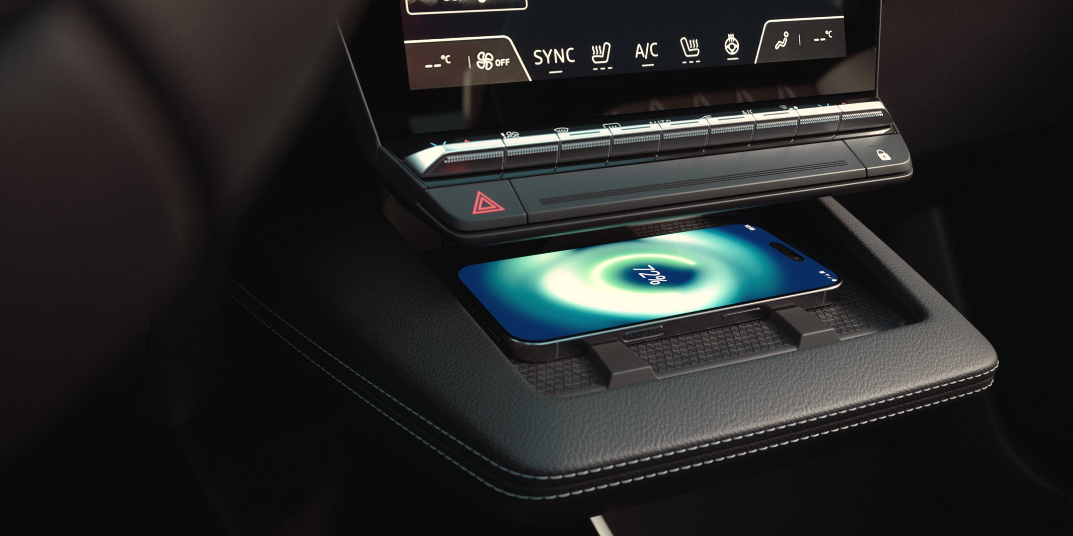 Nový Mitsubishi Eclipse Cross BEV ‑ bezdrôtové nabíjanie mobilných telefónov